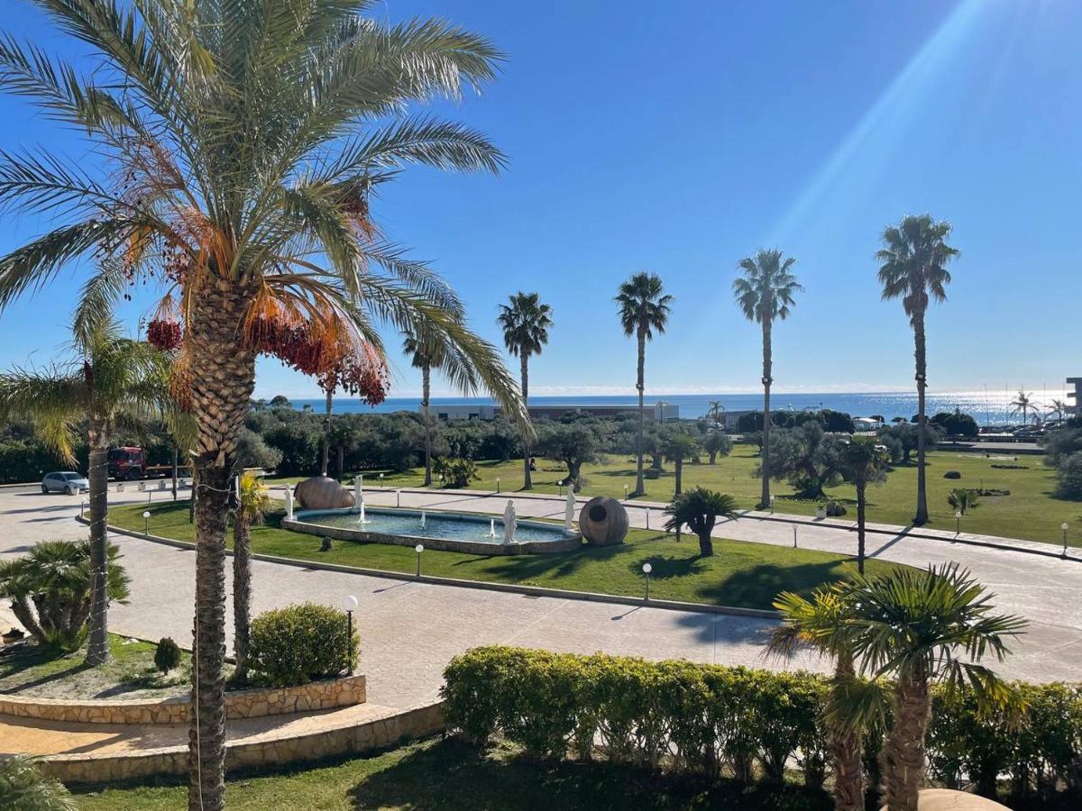 Parco Dei Principi Hotel Roccella Ionica Εξωτερικό φωτογραφία