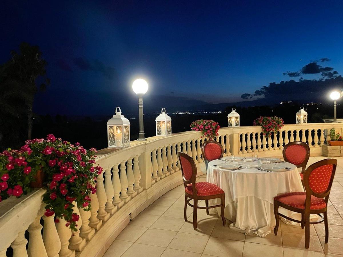 Parco Dei Principi Hotel Roccella Ionica Εξωτερικό φωτογραφία