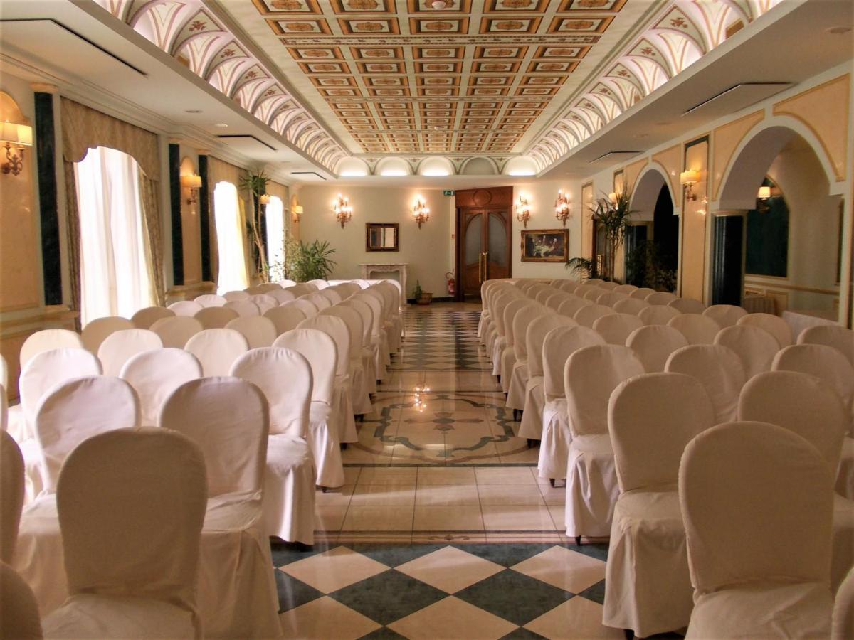 Parco Dei Principi Hotel Roccella Ionica Εξωτερικό φωτογραφία
